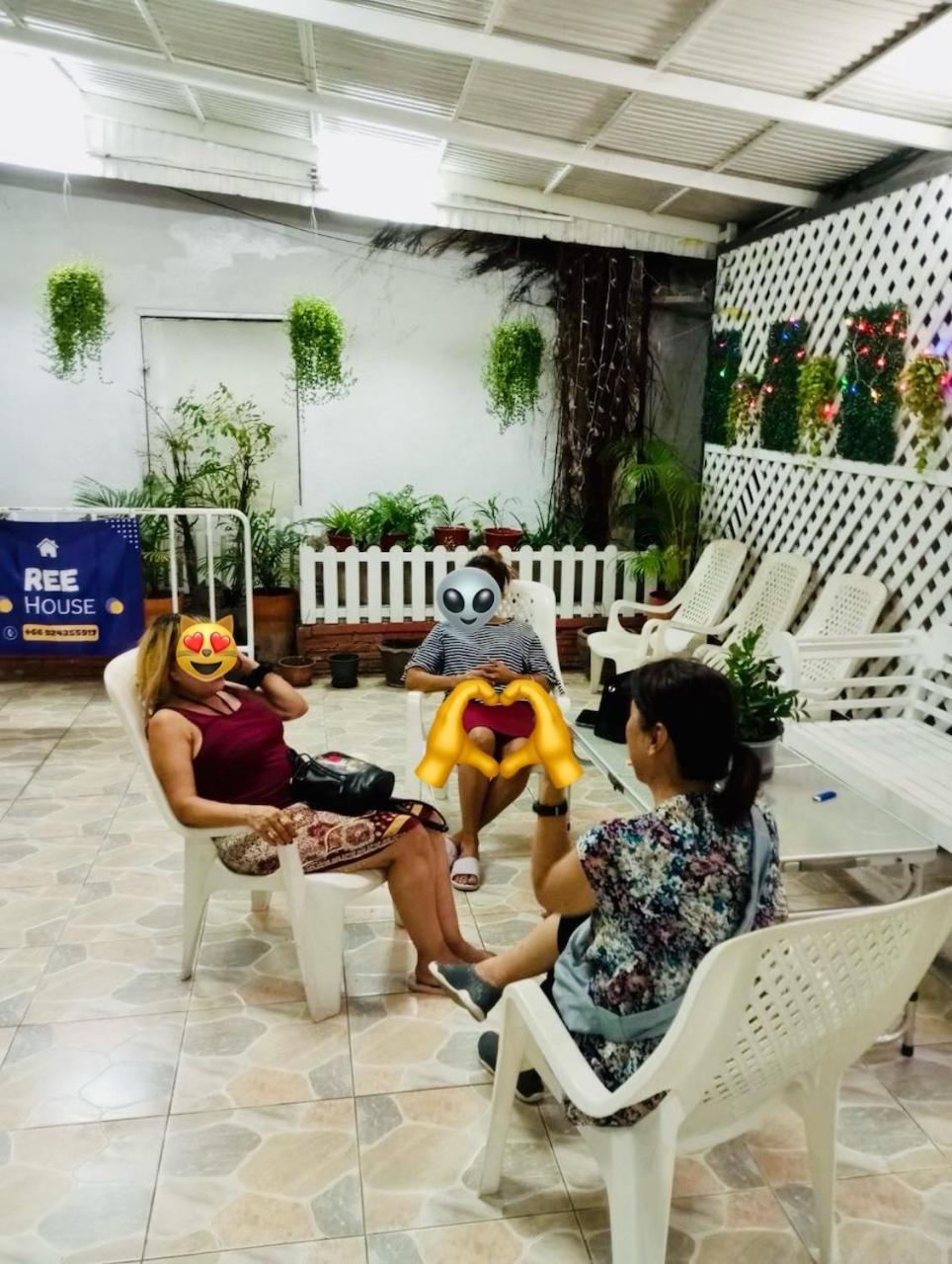 Reehouse@Soi Cowboy/Asoke Bts Hotell Bangkok Exteriör bild