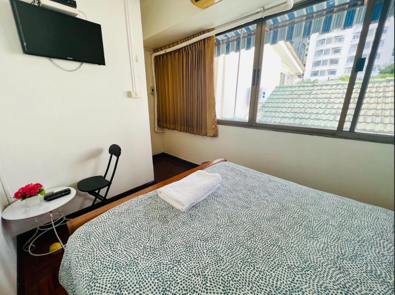 Reehouse@Soi Cowboy/Asoke Bts Hotell Bangkok Exteriör bild